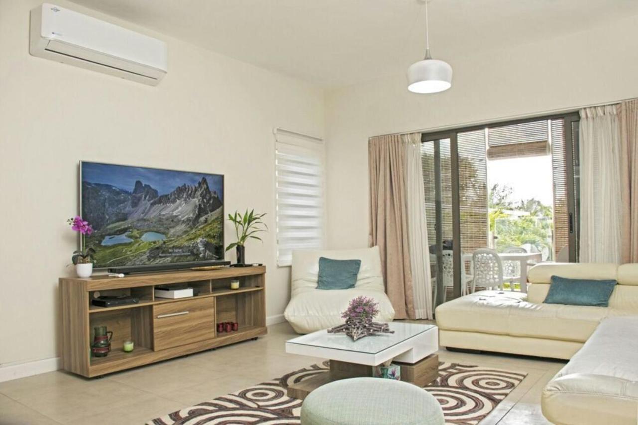 Luxury Modern 2-Bed Apartment Pereybere Grand Baie Exterior foto
